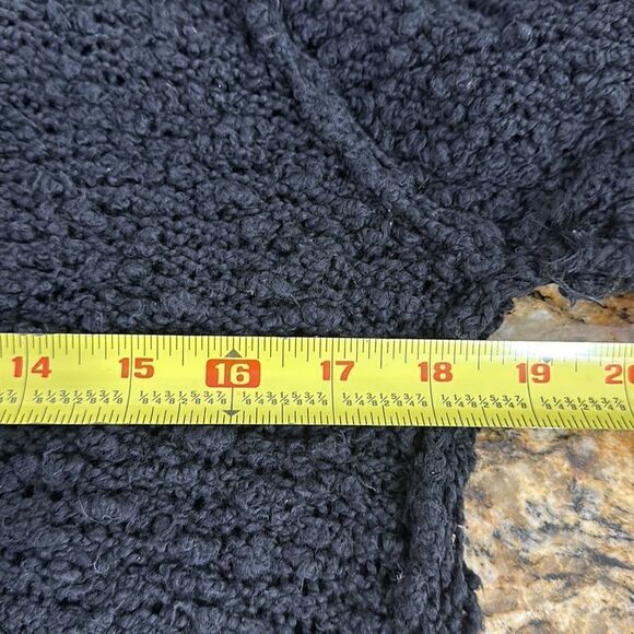 Free People Black V-neck Chunky Knit Popcorn Pullover Sweater Size XS - Picture 7 of 9